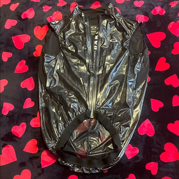 Oakley Tops - Oakley Race Fit Shiny Black Zip-Front Wind Vest